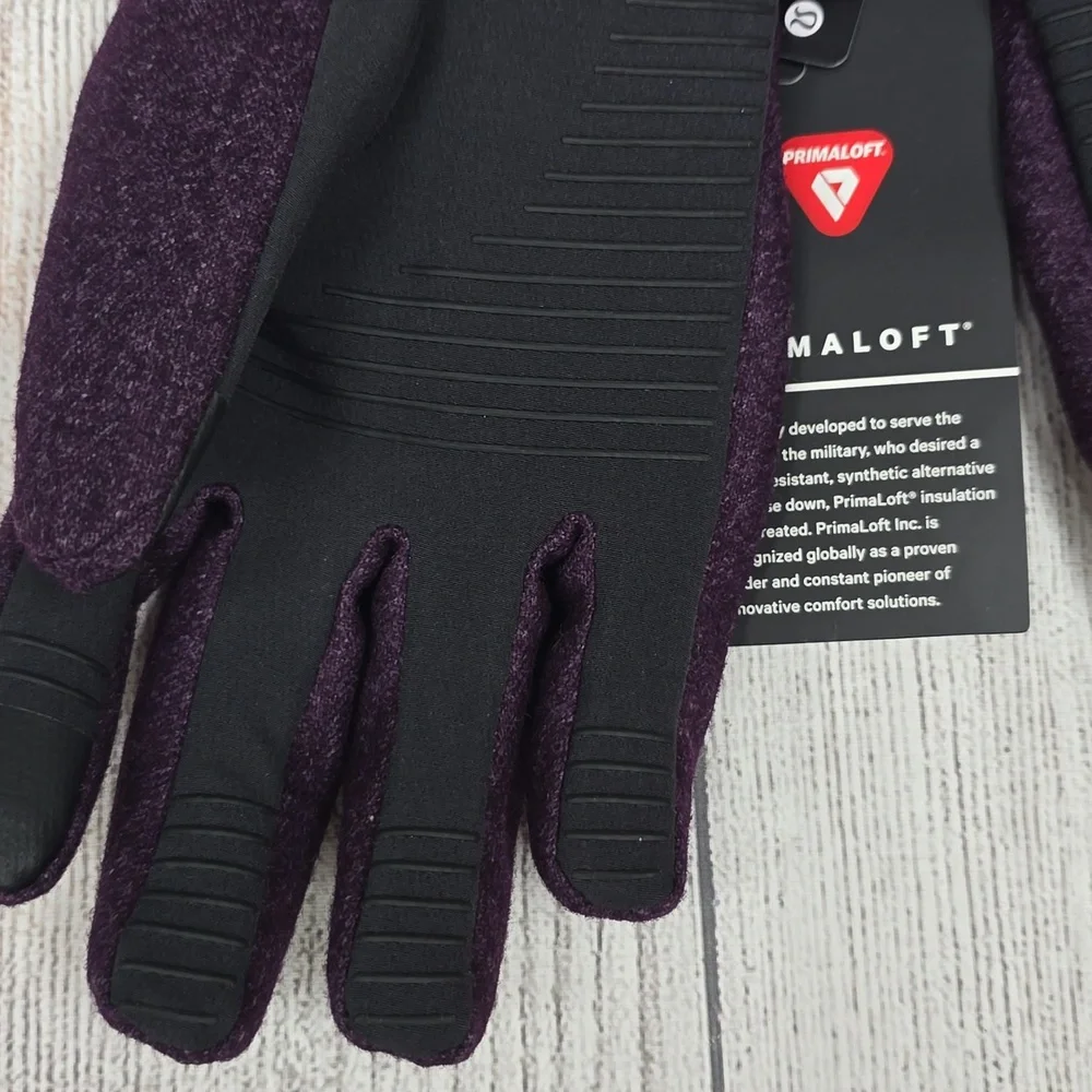 NWT Lululemon Lululemon City Keeper Gloves Primaloft S/M - Picture 7 of 8